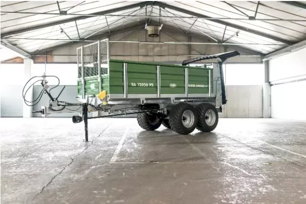 PRZYCZEPA Z PRZESUWNĄ ŚCIANĄ POWER-PUSH PLUS+